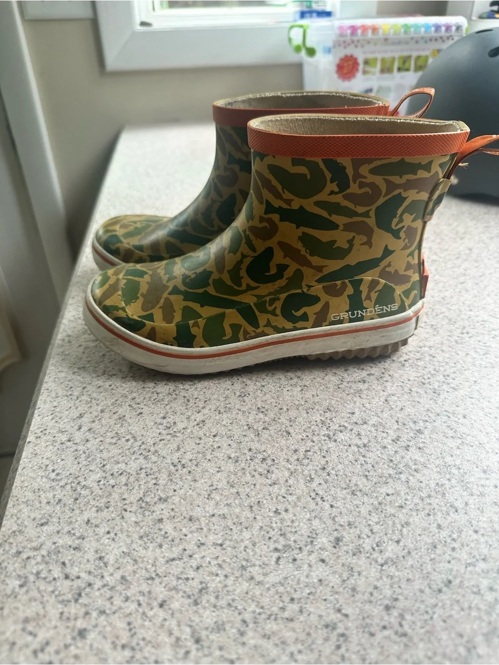Kids Green Camo Rain Boots